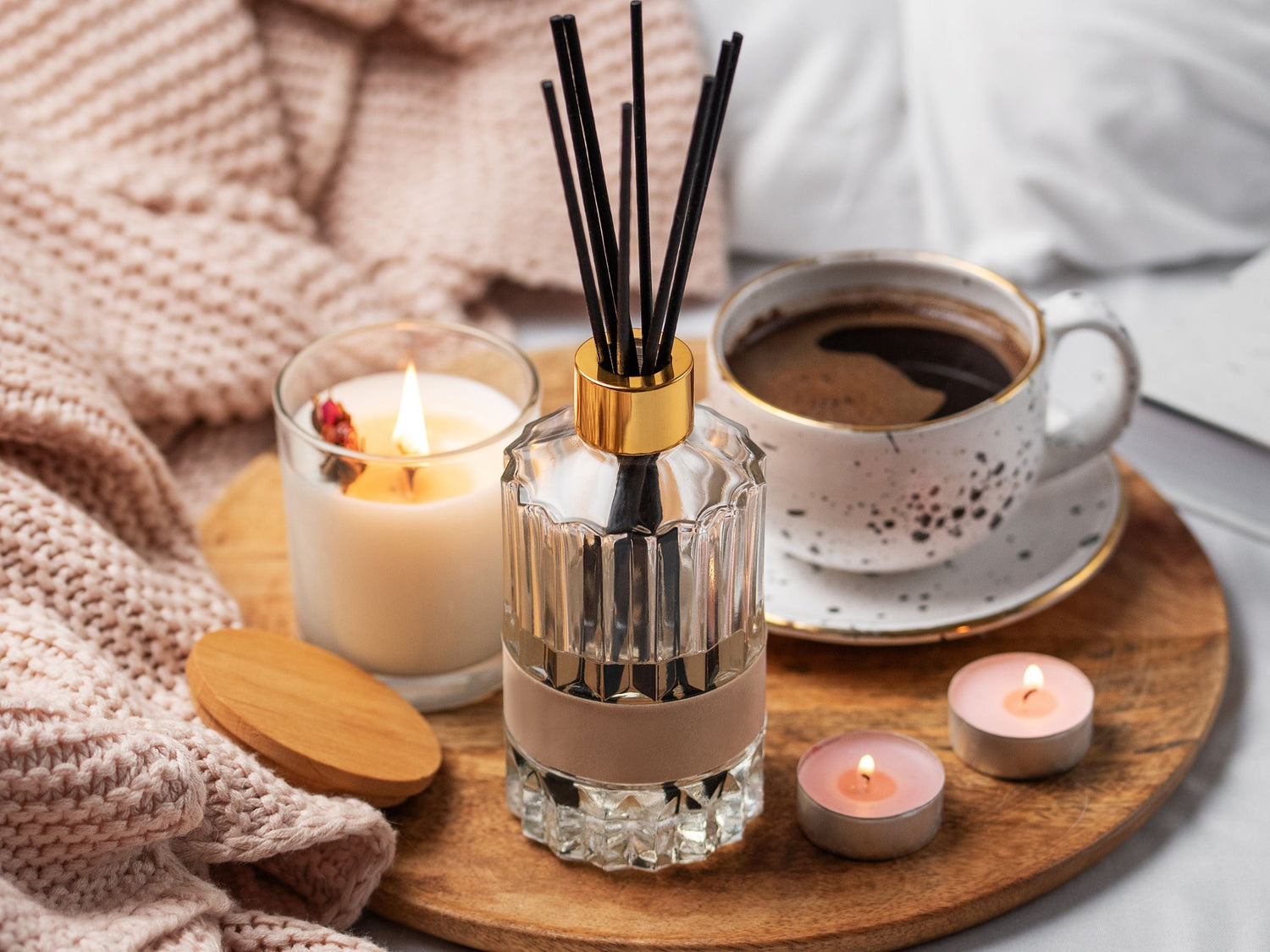Scented candles & diffusers