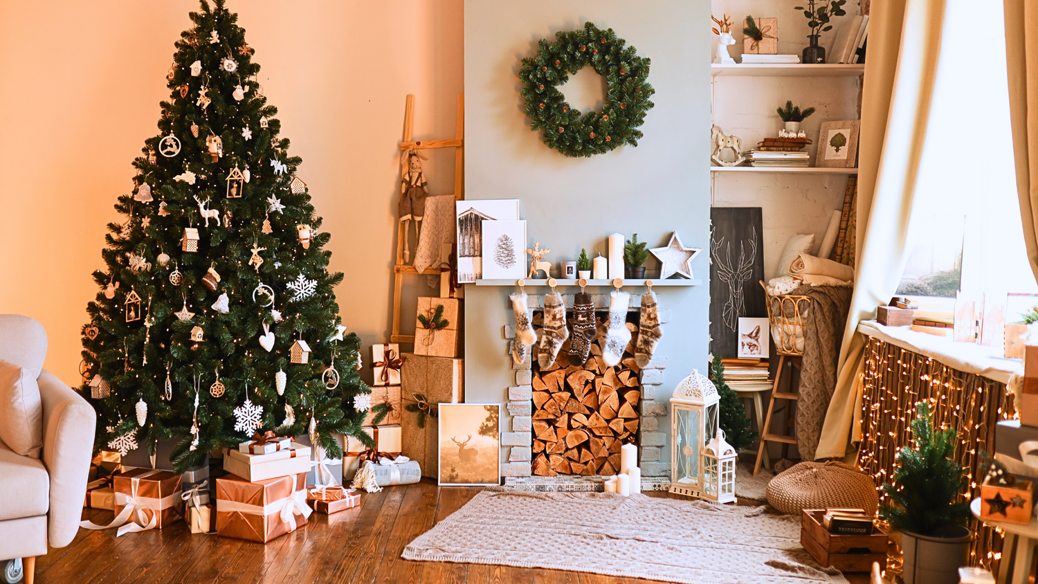 Seasonal & Holiday Decor