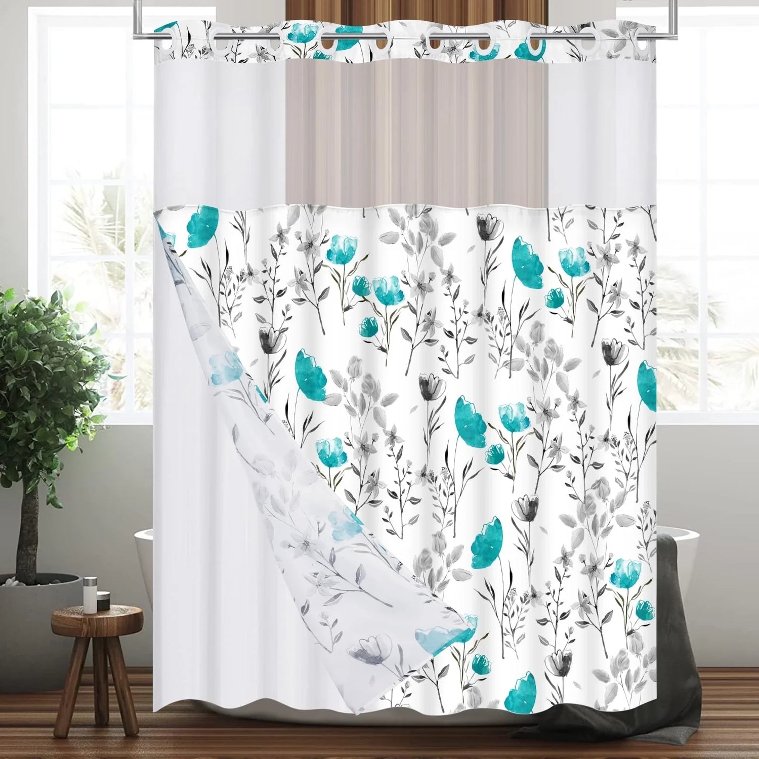 Shower curtains & liners